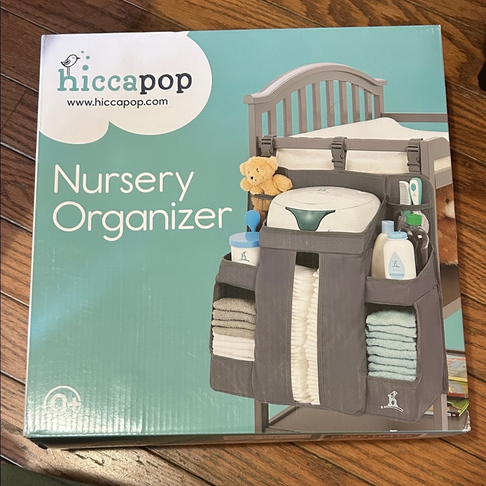 Hiccapop Nursery Organizer in Gray